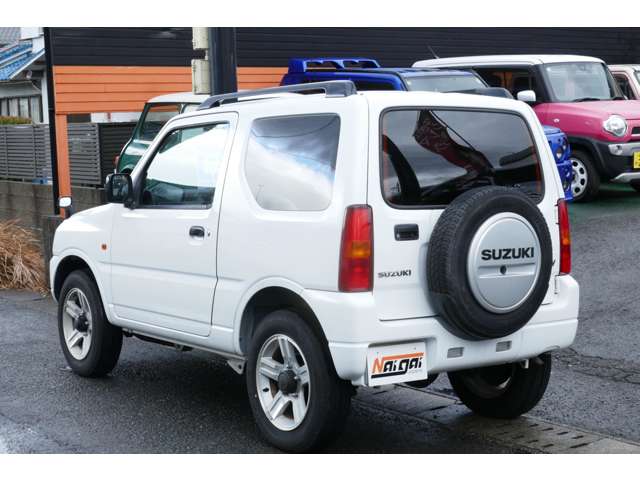 2005 Suzuki Jimny – thumbnail 4
