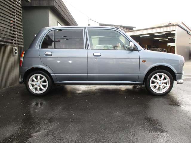 2003 Daihatsu Mira Gino – thumbnail 4