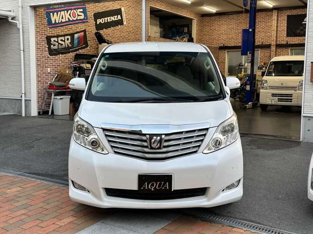 2008 Toyota Alphard – thumbnail 2