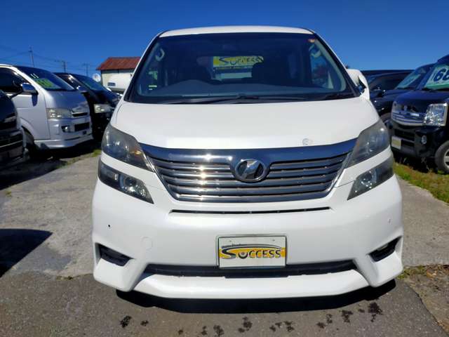 2010 Toyota Vellfire – thumbnail 4