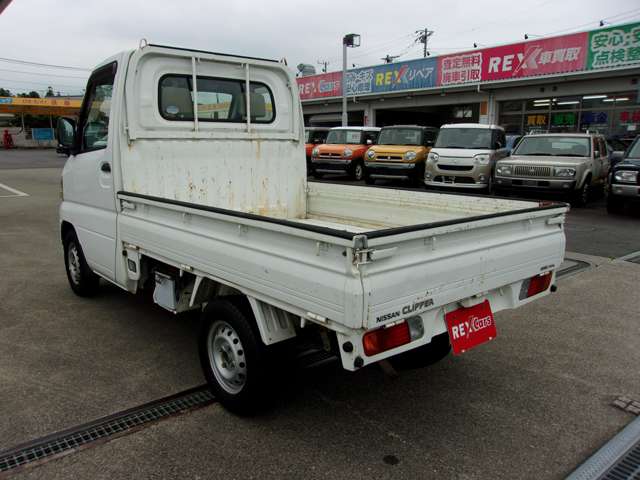 2005 Nissan Clipper Truck – thumbnail 3