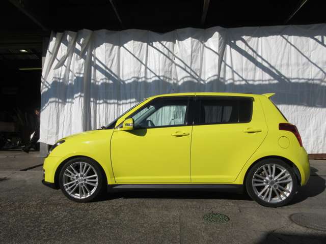 2008 Suzuki Swift – thumbnail 4