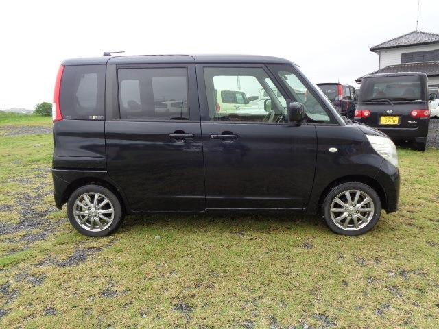 2010 Nissan Roox – thumbnail 4