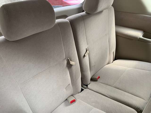 2006 Toyota Ipsum – thumbnail 4
