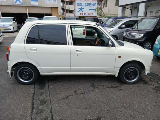 2001 Daihatsu Mira Gino – thumbnail 4