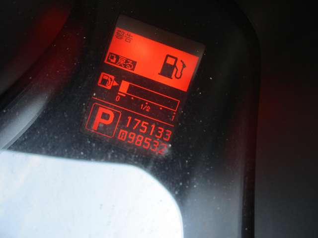2010 Nissan NV200 Vanette Van – thumbnail 3