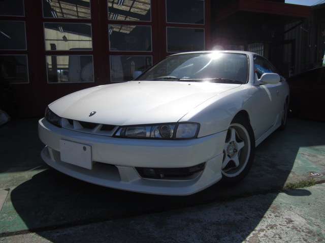 1997 Nissan Silvia – thumbnail 3