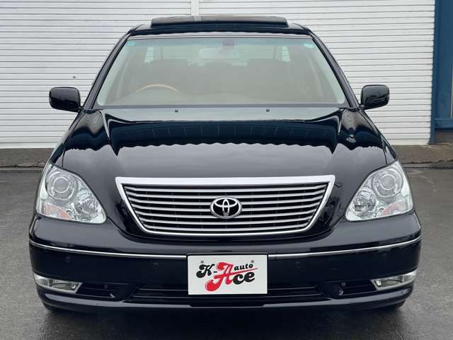 2003 Toyota Celsior – thumbnail 2