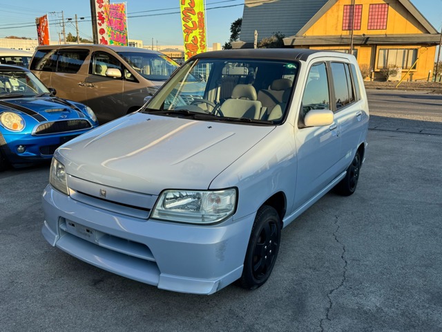 2002 Nissan Cube