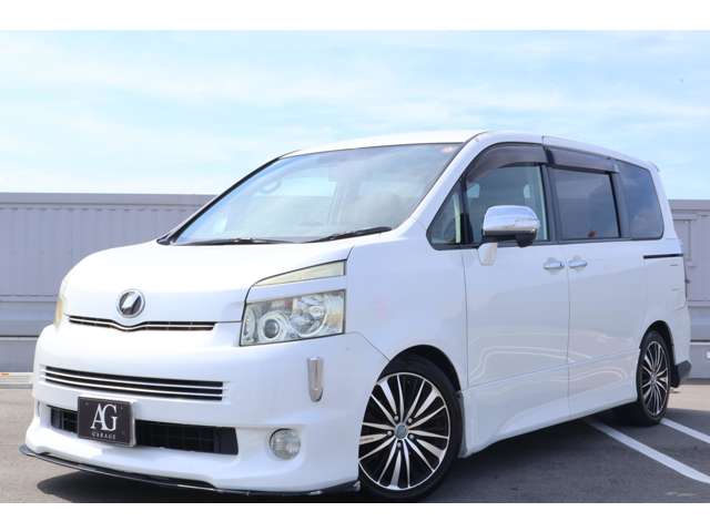 2009 Toyota Voxy – thumbnail 2
