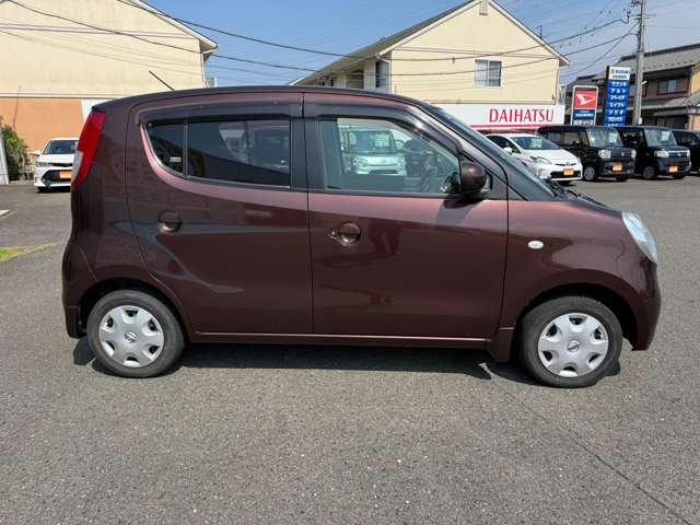 2010 Nissan Moco – thumbnail 4