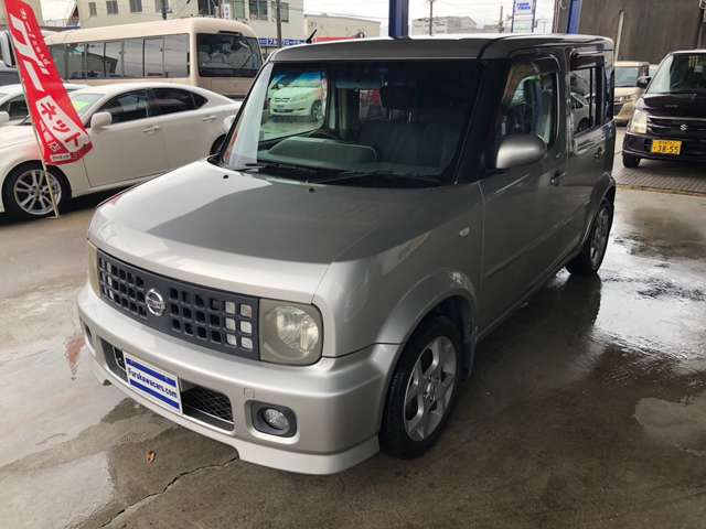 2002 Nissan Cube – thumbnail 2