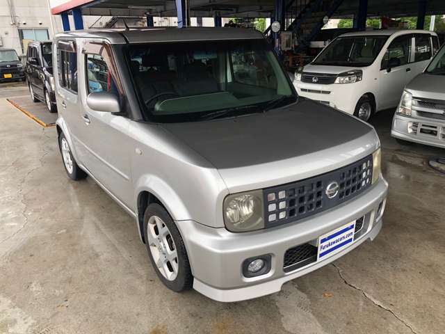 2002 Nissan Cube – thumbnail 4