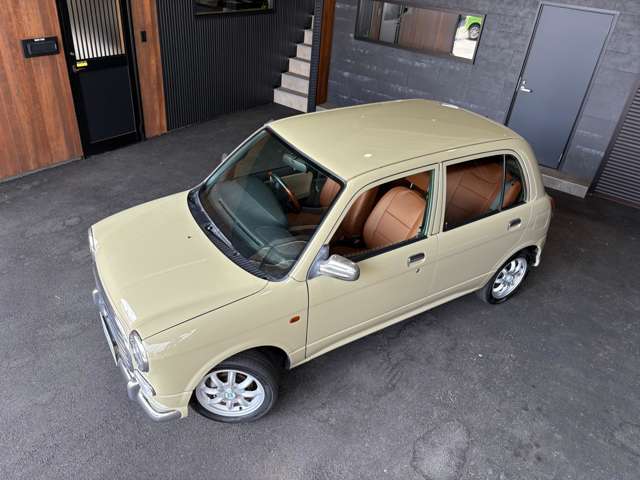 2003 Daihatsu Mira Gino – thumbnail 2