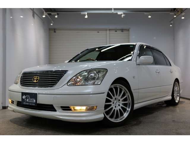 2003 Toyota Celsior – thumbnail 2
