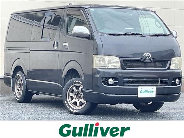 2004 Toyota Hiace