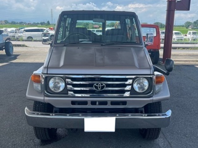 2002 Toyota Land Cruiser 70