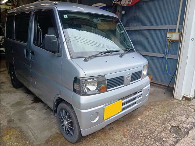 2010 Nissan Clipper – thumbnail 2