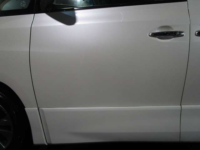 2010 Toyota Vellfire – thumbnail 3