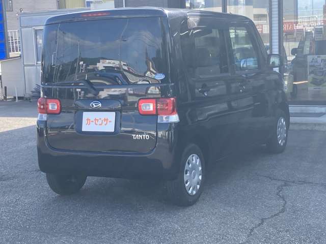 2008 Daihatsu Tanto – thumbnail 4