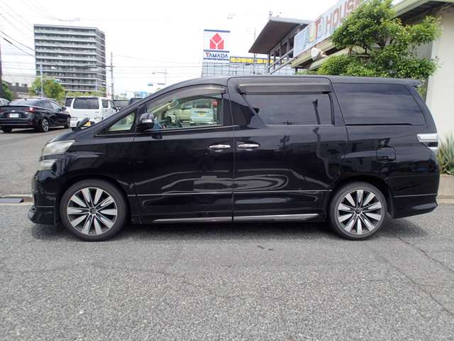 2010 Toyota Vellfire – thumbnail 2