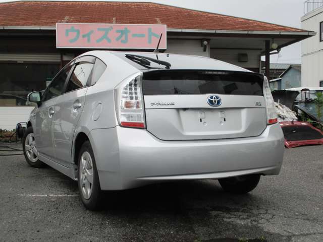 2009 Toyota Prius – thumbnail 2