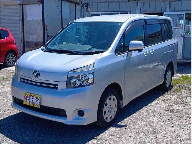 2009 Toyota Voxy