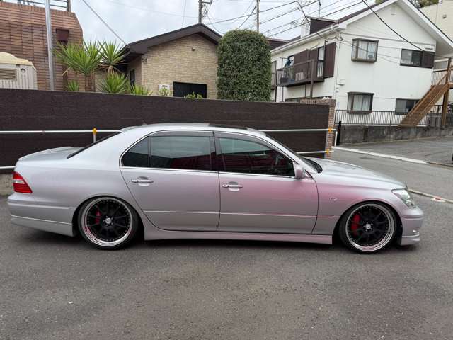 2003 Toyota Celsior – thumbnail 4