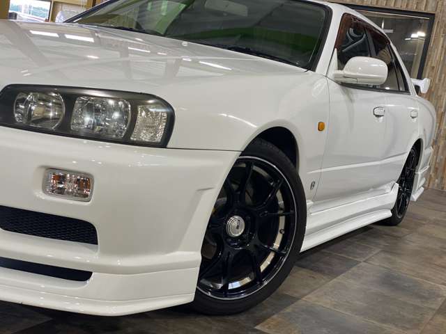 2000 Nissan Skyline – thumbnail 4