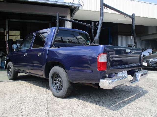 1998 Toyota Hilux – thumbnail 3
