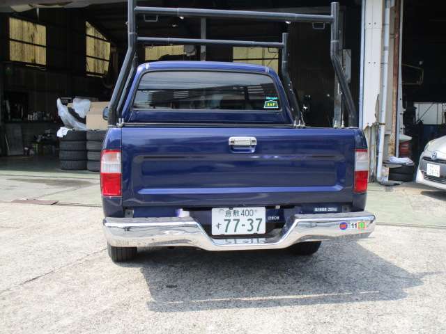 1998 Toyota Hilux – thumbnail 4