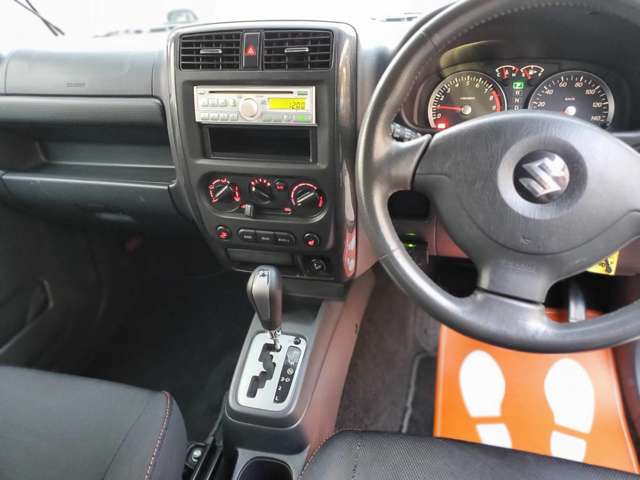 2006 Suzuki Jimny – thumbnail 3