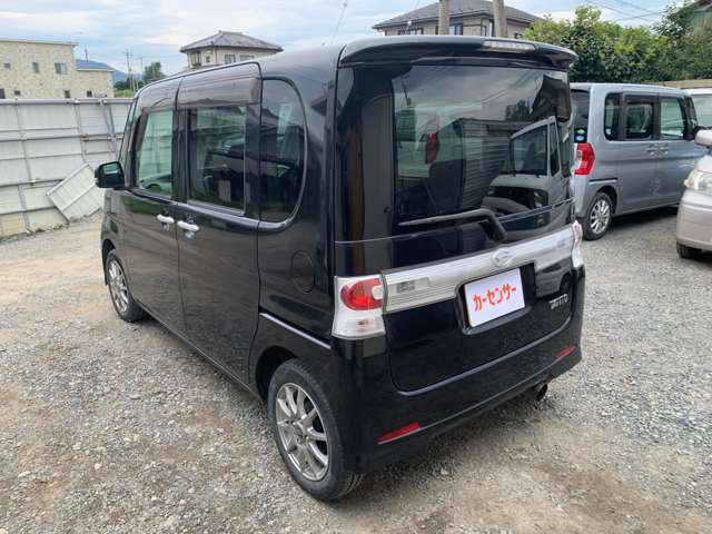 2008 Daihatsu Tanto – thumbnail 3