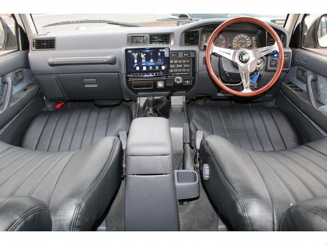 1995 Toyota Land Cruiser 80 – thumbnail 4