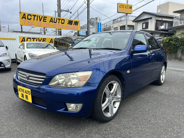 2000 Toyota Altezza – thumbnail 4