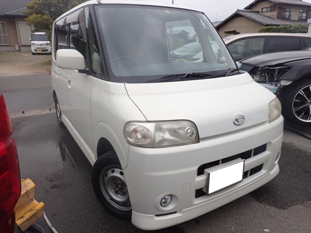2004 Daihatsu Tanto