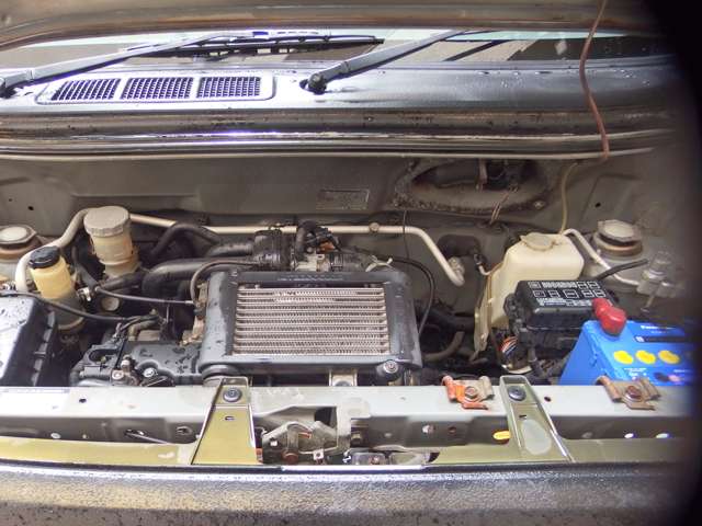 2001 Daihatsu Naked – thumbnail 4