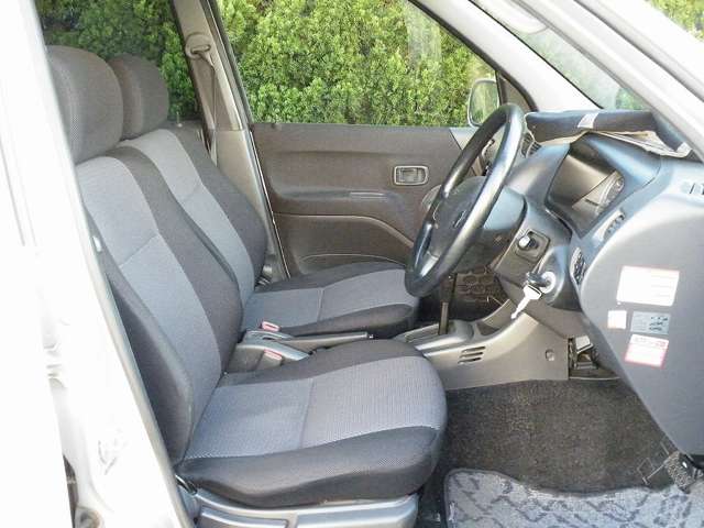 2004 Daihatsu Terios Kid – thumbnail 4