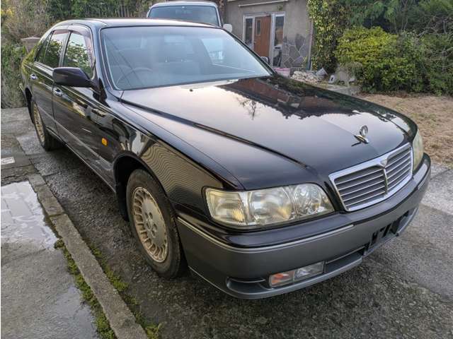 1997 Nissan Cima – thumbnail 2