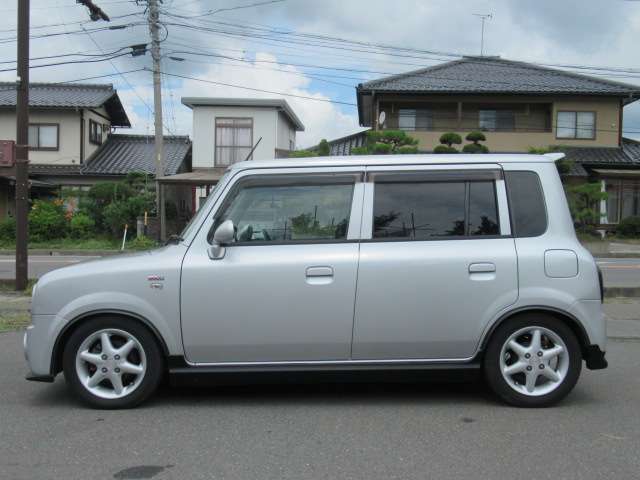 2004 Suzuki Alto Lapin – thumbnail 4