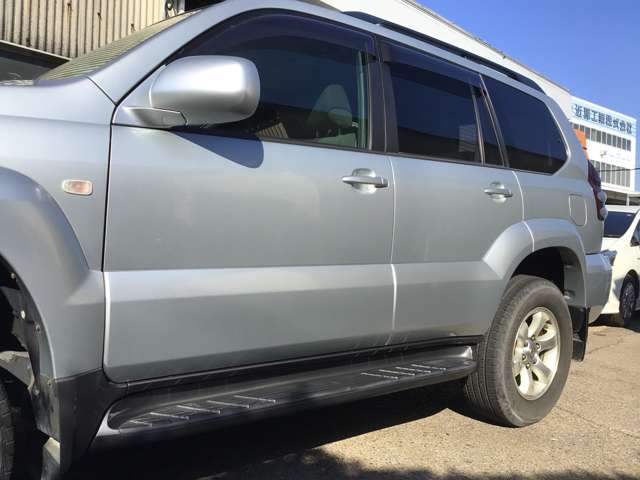 2002 Toyota Land Cruiser Prado – thumbnail 3