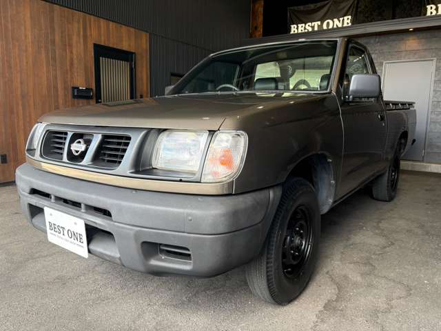 1999 Nissan Datsun – thumbnail 4
