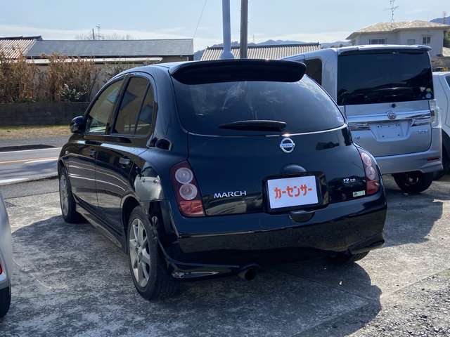 2003 Nissan March – thumbnail 4