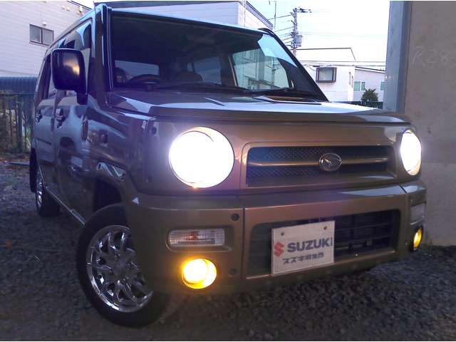 2003 Daihatsu Naked – thumbnail 3