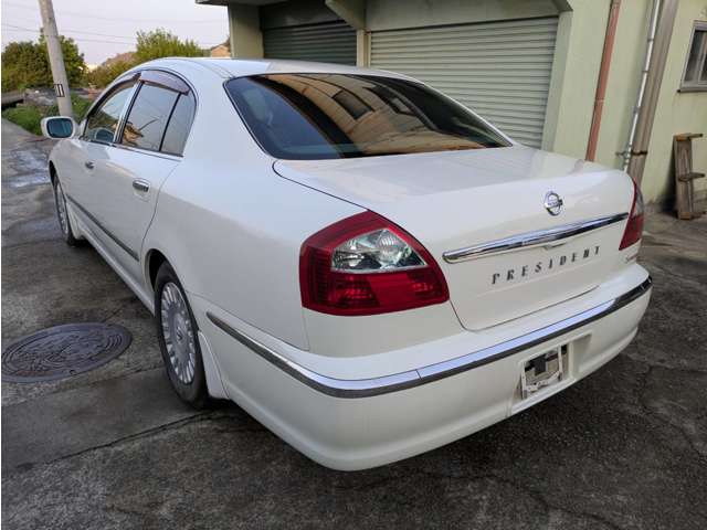 2007 Nissan President – thumbnail 4