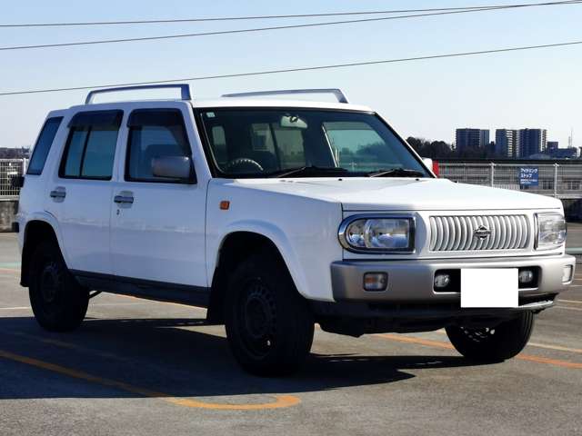 2000 Nissan Rasheen – thumbnail 4