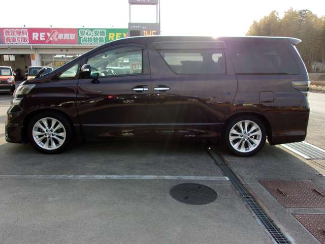 2009 Toyota Vellfire – thumbnail 2