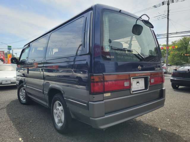 1996 Nissan Caravan Coach – thumbnail 4