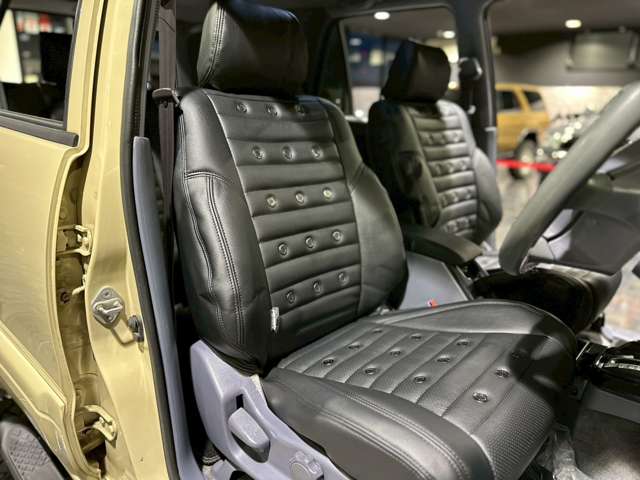 1997 Toyota Hilux Surf – thumbnail 3