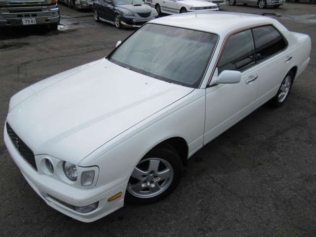 1999 Nissan Cedric – thumbnail 2
